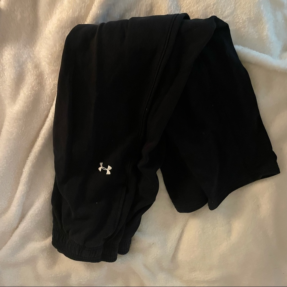 under armour black sweatpants